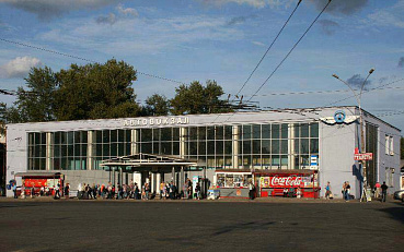 На автобусе 