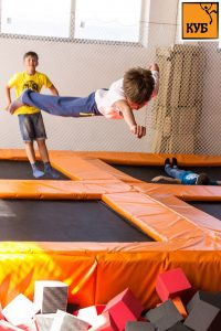 Батутная арена "Куб"