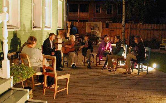 Центр народных художественных промыслов и ремесел "Резной Палисад"